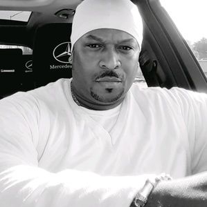 Meet your Posher, Ernest